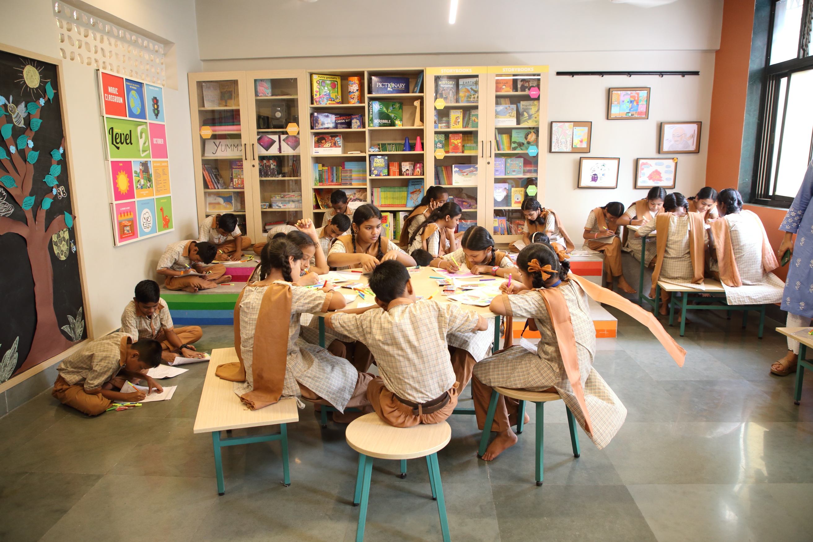 Pehlay Akshar Foundation Launches New &lsquo;English Room&rsquo; in Mumbai